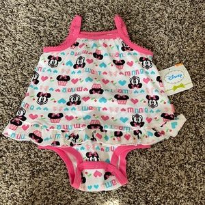 Disney Baby outfit size 3/6 months